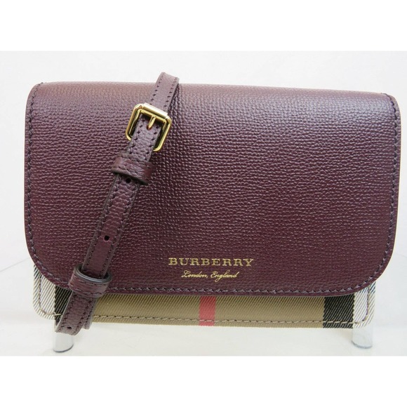 $910 BURBERRY HAMPSHIRE BURGUNDY LEATHER HOUSE CHECK SMALL CROSSBODY CLUTCH BAG - Picture 1 of 12